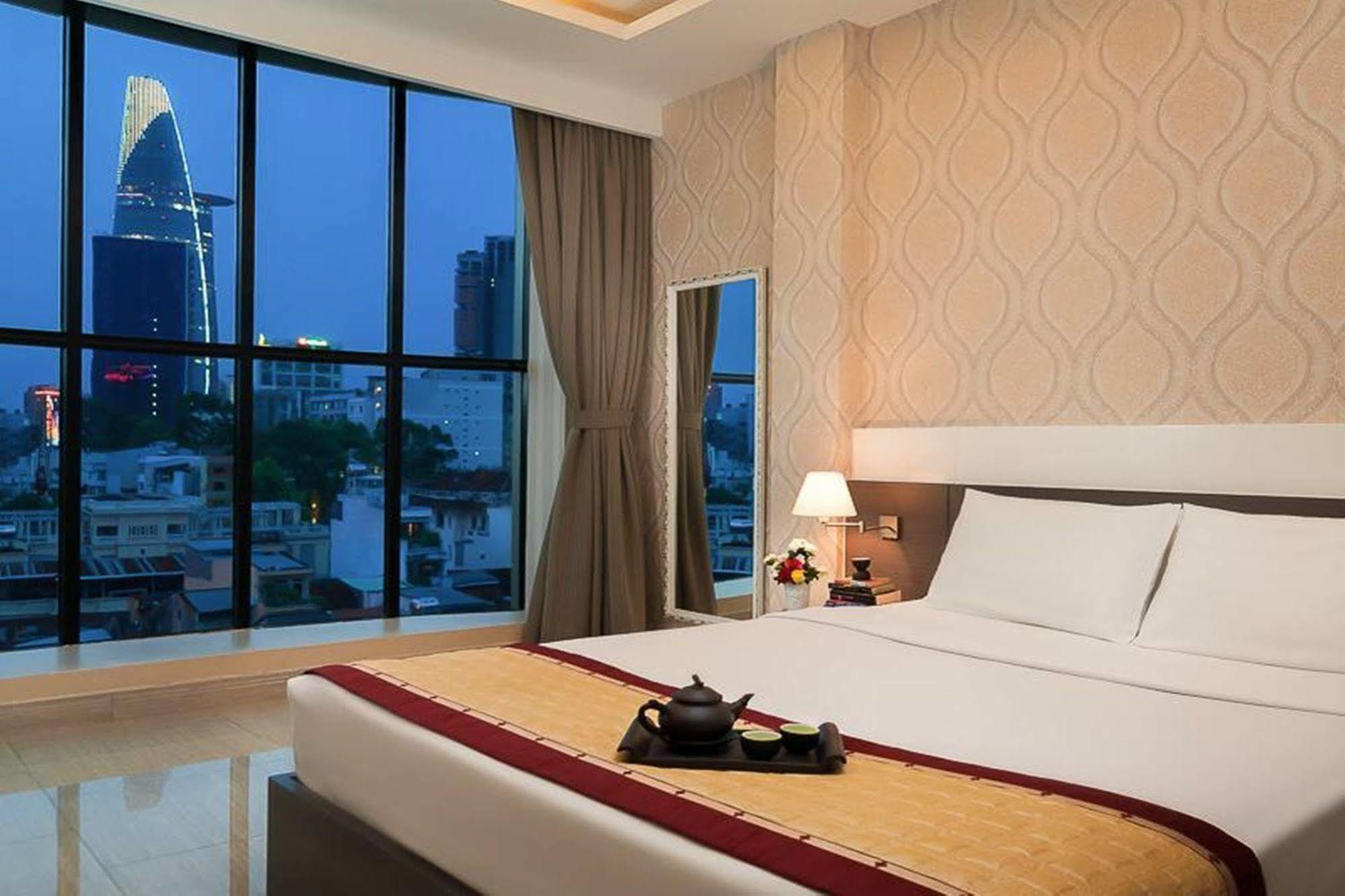 Hong Vina Hotel Ho Chi Minh-stad Buitenkant foto